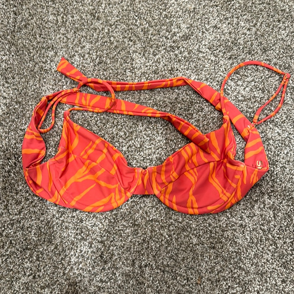 Skatie Kate top